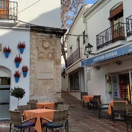 Apartamento Big And Cozy With A Big Terrace In The Center Of The Old Town Marbella