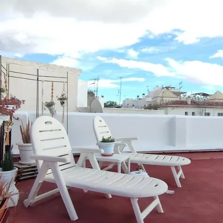 Big And Cozy With A Big Terrace In The Center Of The Old Town Marbellac