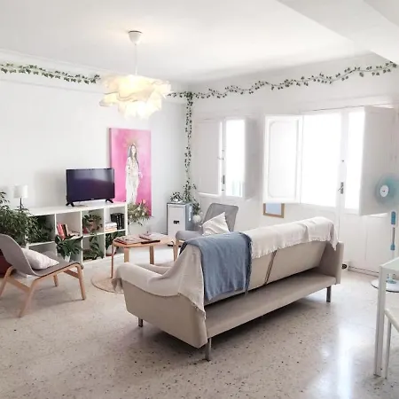Apartamento Big And Cozy With A Big Terrace In The Center Of The Old Town